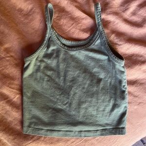 Arq crop tank set